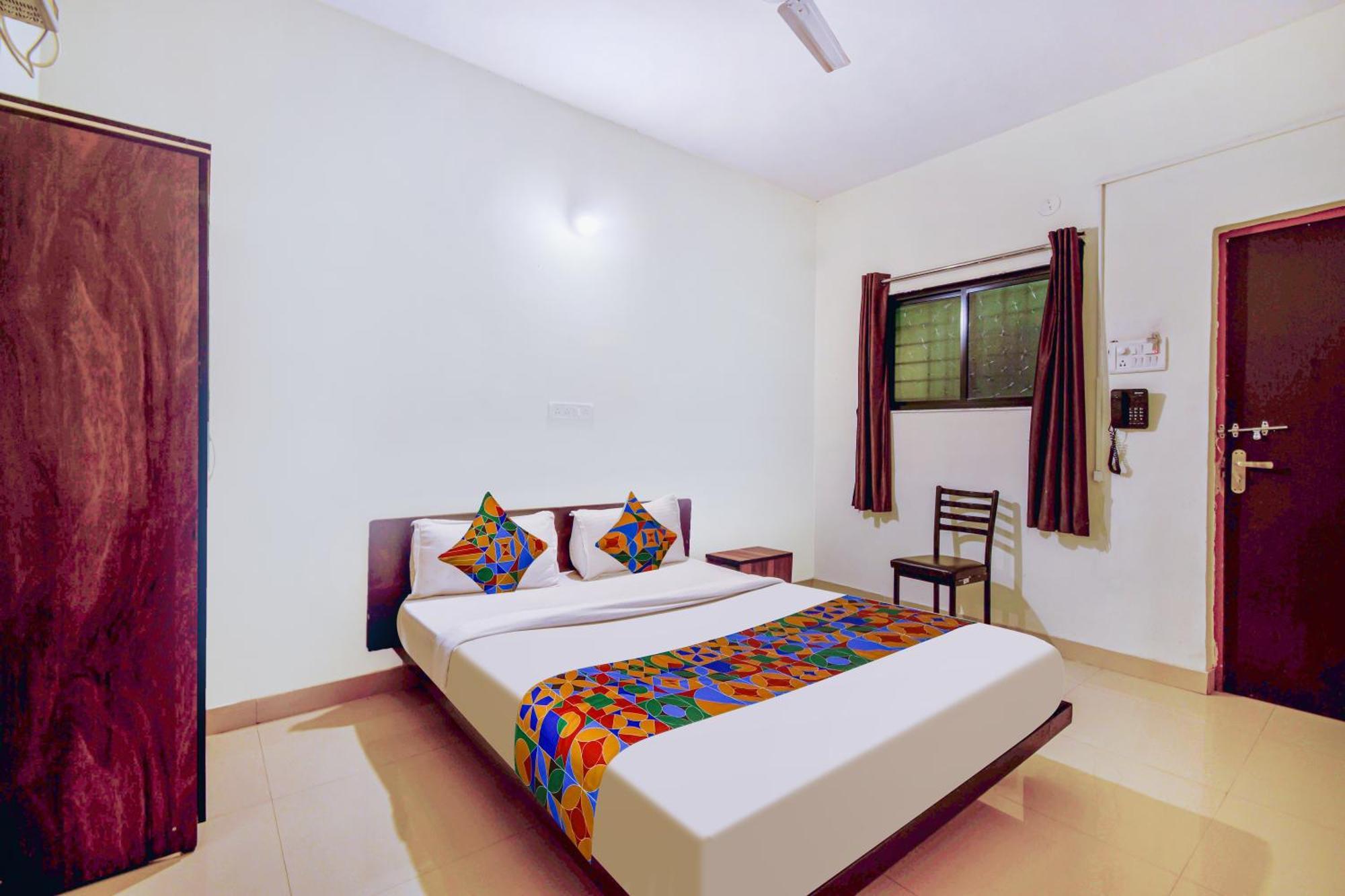 Hotel Fabexpress Srh - Nr Butterfly Park - Hinjawadi Exteriér fotografie